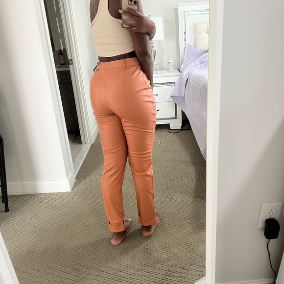 Missguided peach faux leather hemmed pants - Picture 2 of 5